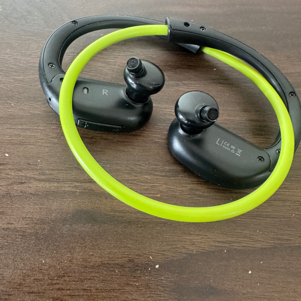 Aukey Bluetooth Sport Headphones Behind-the-Neck Wireless Earbuds Black Green - Picture 3 of 3
